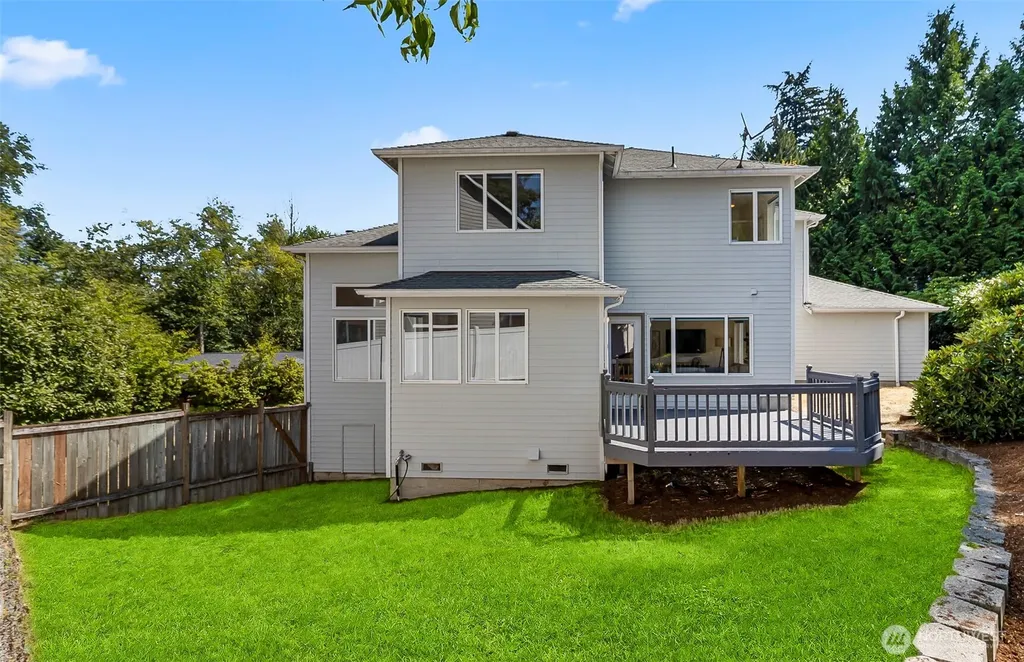 8721 128th Avenue NE Kirkland WA 98033