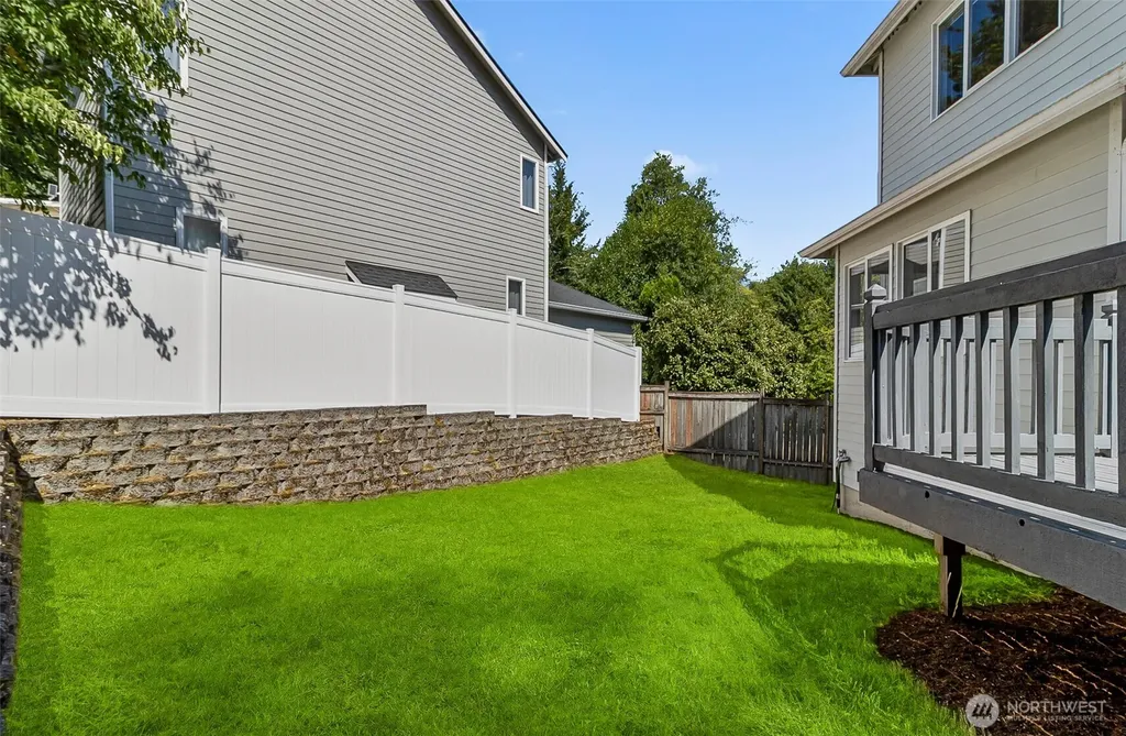 8721 128th Avenue NE Kirkland WA 98033