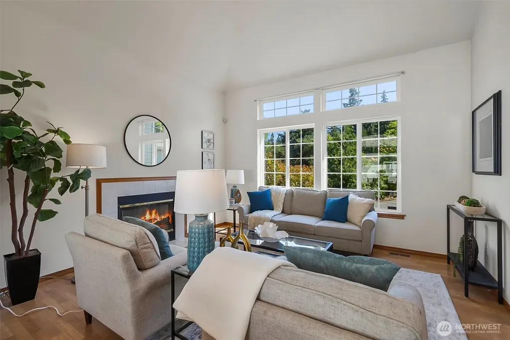 8721 128th Avenue NE Kirkland WA 98033