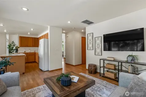 8721 128th Avenue NE Kirkland WA 98033