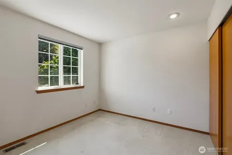 8721 128th Avenue NE Kirkland WA 98033