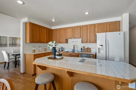 8721 128th Avenue NE Kirkland WA 98033