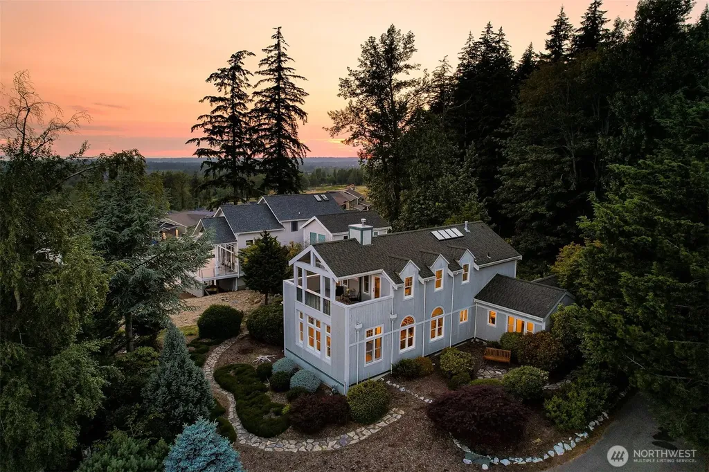 4355 Gooding Avenue Bellingham WA 98226