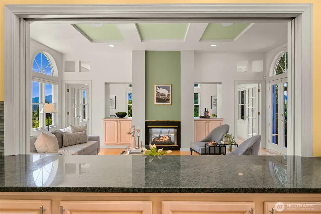 4355 Gooding Avenue Bellingham WA 98226