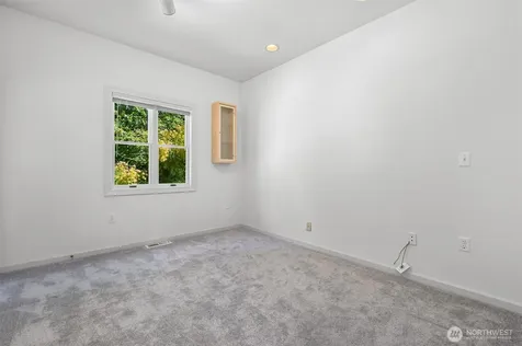 4355 Gooding Avenue Bellingham WA 98226