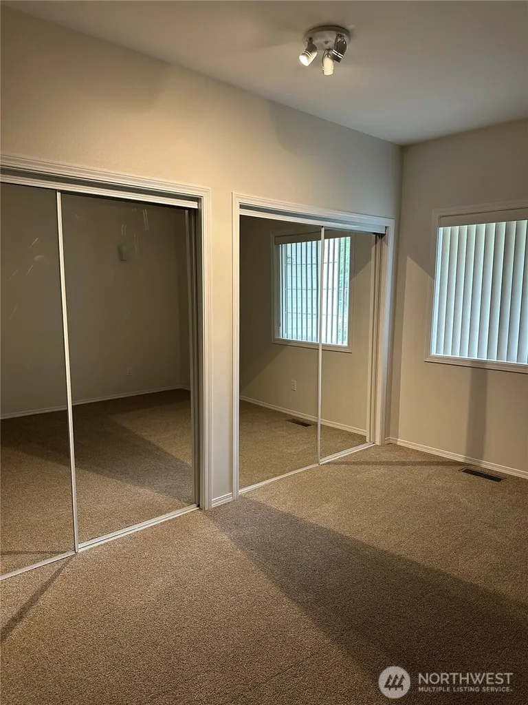 523 W Kellogg Road Bellingham WA 98226