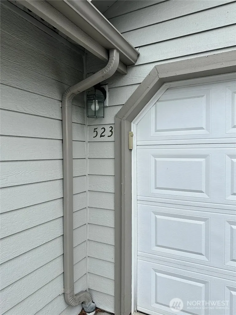523 W Kellogg Road Bellingham WA 98226
