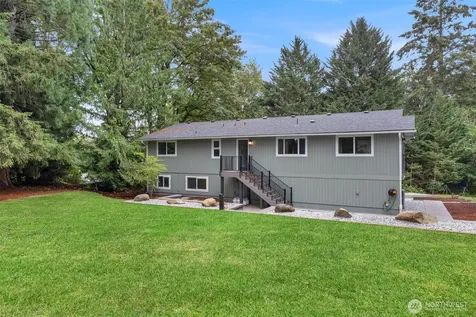 28622 183rd Court SE Kent WA 98042