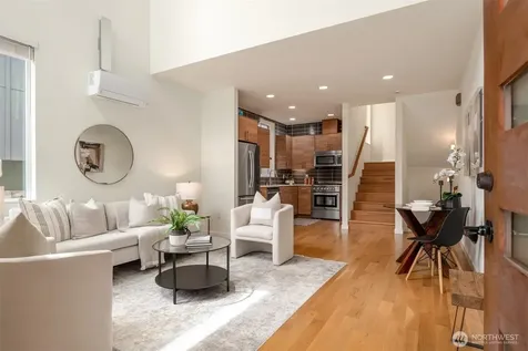 3924 Linden Avenue N Seattle WA 98103