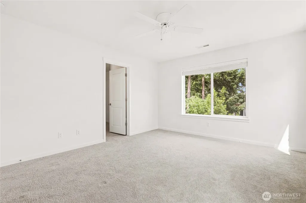 3008 SW Berwick Drive Oak Harbor WA 98277