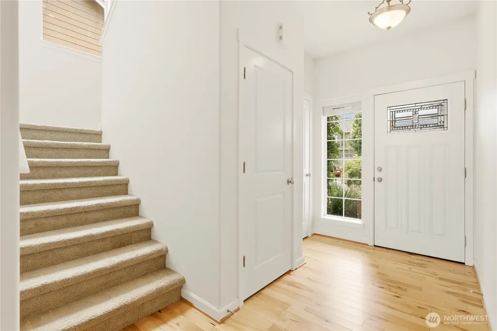3008 SW Berwick Drive Oak Harbor WA 98277