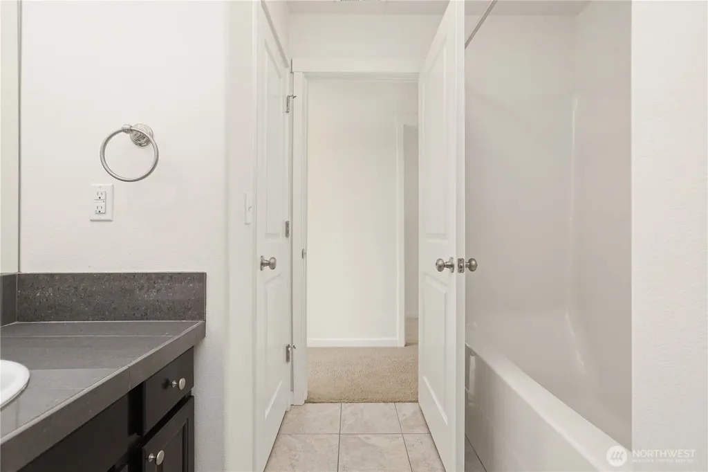 3008 SW Berwick Drive Oak Harbor WA 98277
