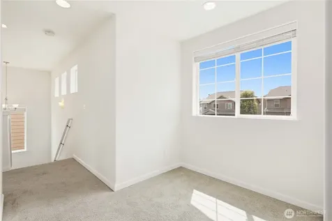 3008 SW Berwick Drive Oak Harbor WA 98277