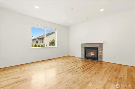 3008 SW Berwick Drive Oak Harbor WA 98277