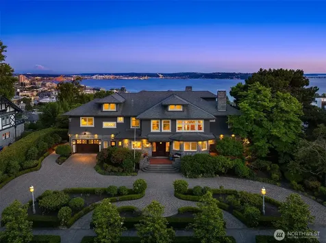 421 W Highland Drive Seattle WA 98119
