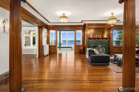 421 W Highland Drive Seattle WA 98119