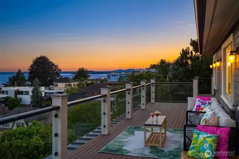 421 W Highland Drive Seattle WA 98119