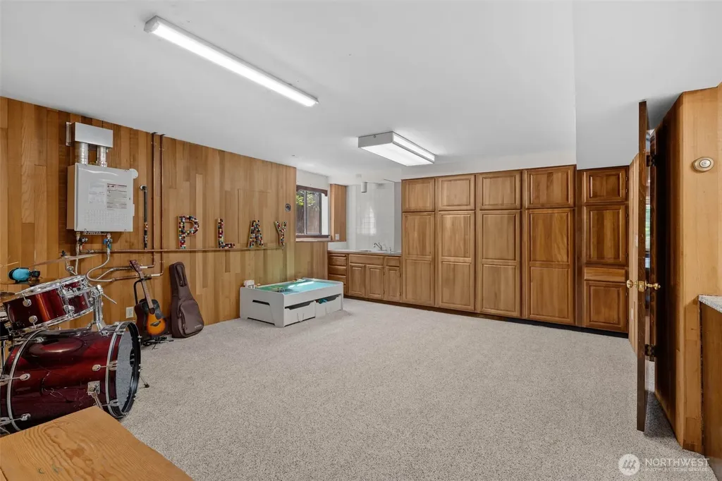 1550 Weathervane Drive Fircrest WA 98466