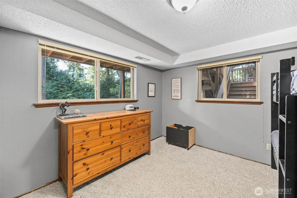 1550 Weathervane Drive Fircrest WA 98466