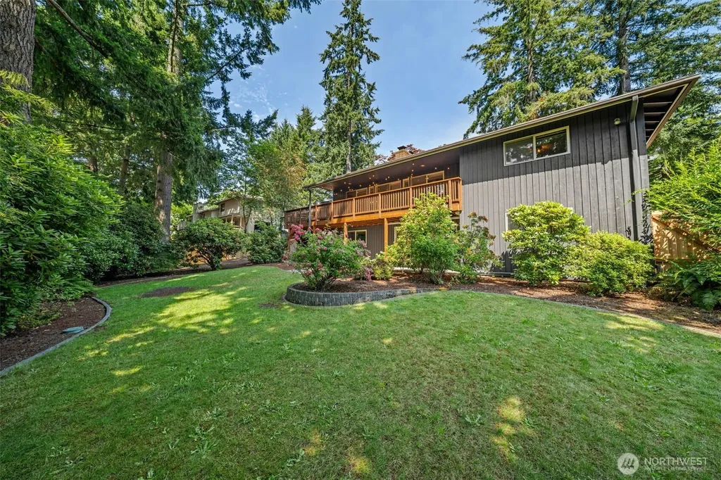1550 Weathervane Drive Fircrest WA 98466