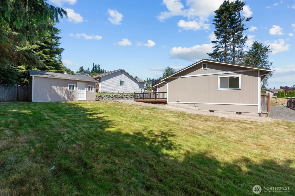 1063 Cascade Lane Camano Island WA 98282