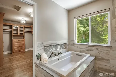 20700 76th Avenue SE Snohomish WA 98296