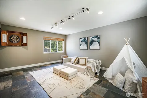 20700 76th Avenue SE Snohomish WA 98296
