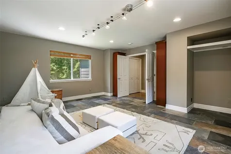 20700 76th Avenue SE Snohomish WA 98296