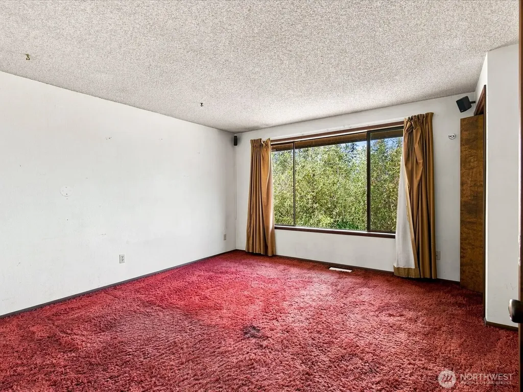 13463 Macadam Road S Tukwila WA 98168