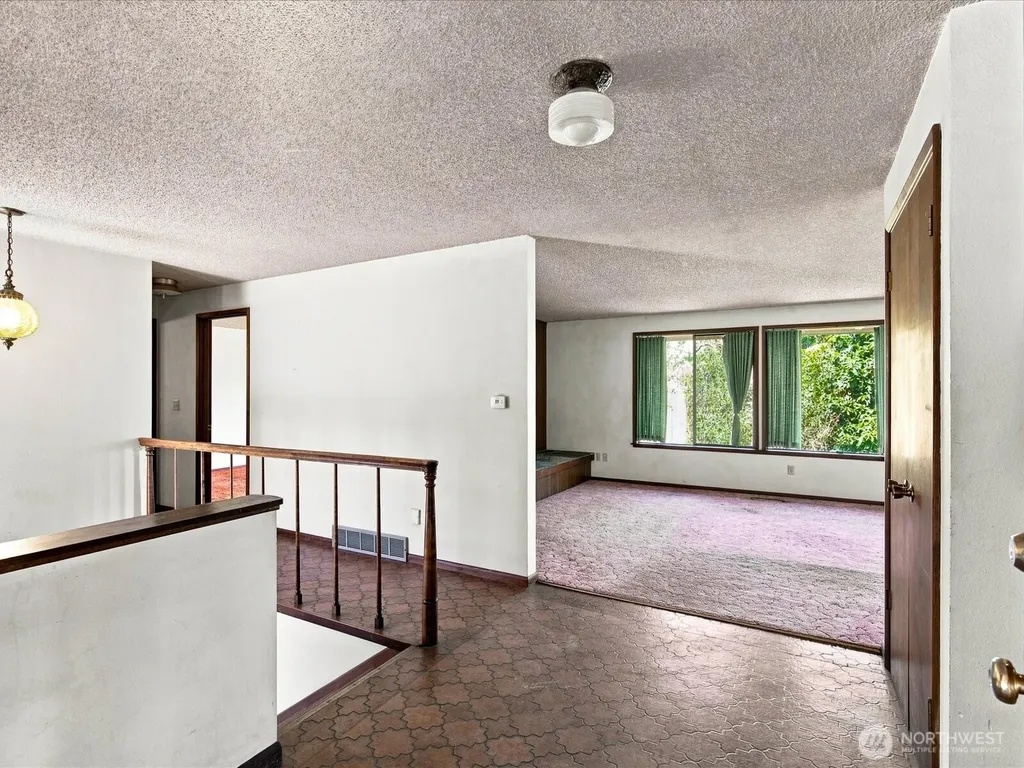 13463 Macadam Road S Tukwila WA 98168