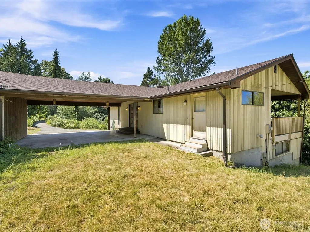 13463 Macadam Road S Tukwila WA 98168
