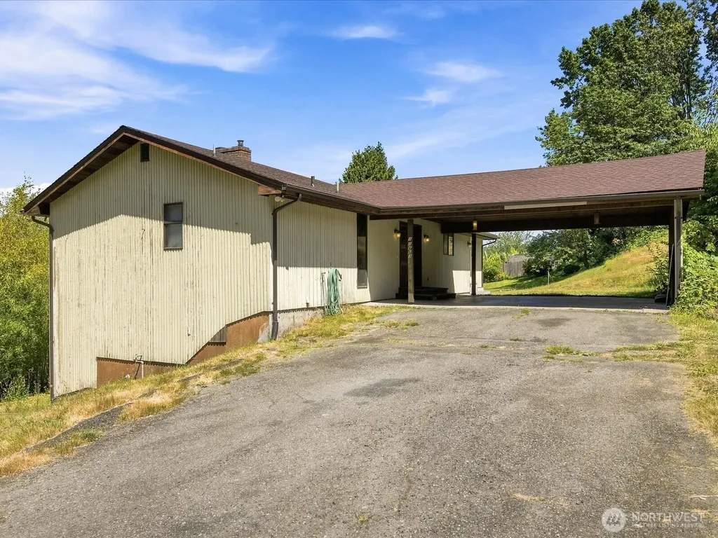 13463 Macadam Road S Tukwila WA 98168