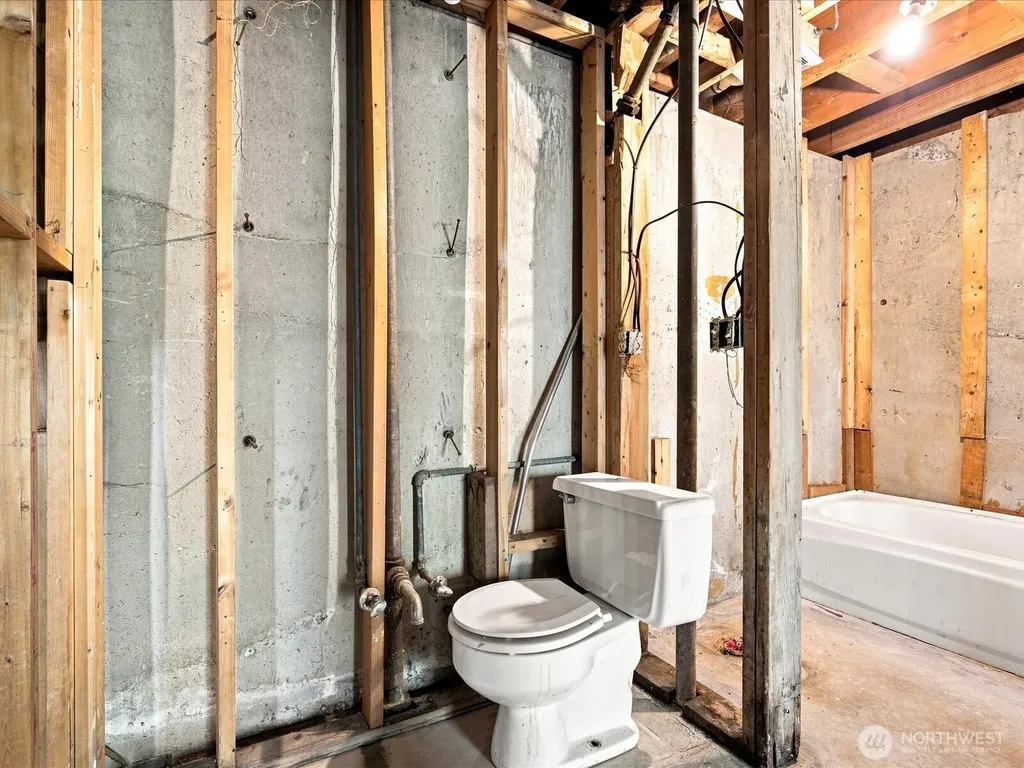 13463 Macadam Road S Tukwila WA 98168