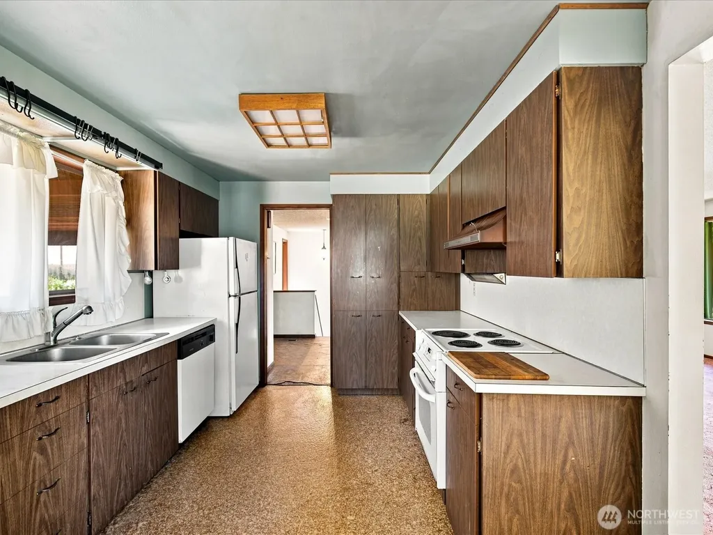 13463 Macadam Road S Tukwila WA 98168