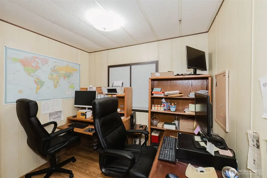 11435 Ogle Road NE Poulsbo WA 98370