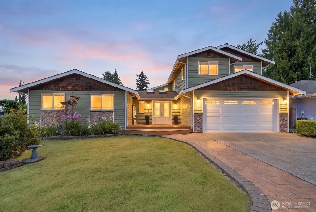 20611 6th Place W Lynnwood WA 98036