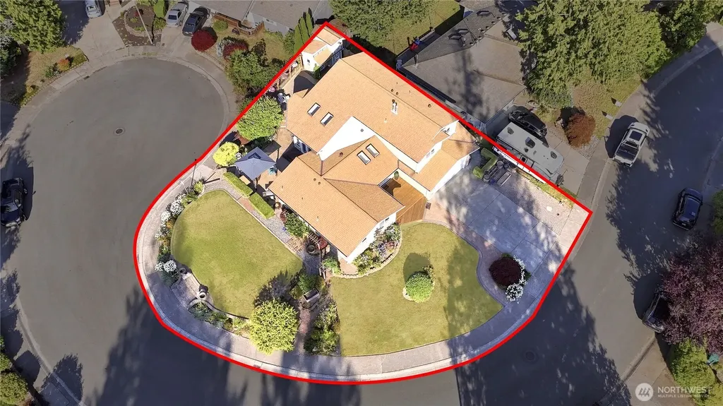 20611 6th Place W Lynnwood WA 98036