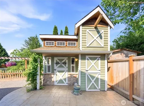 20611 6th Place W Lynnwood WA 98036
