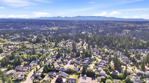 20611 6th Place W Lynnwood WA 98036