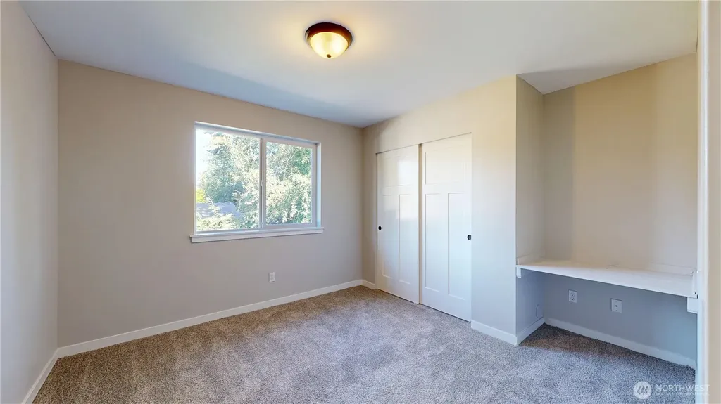 8836 E B Street Tacoma WA 98445