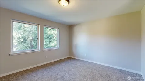 8836 E B Street Tacoma WA 98445