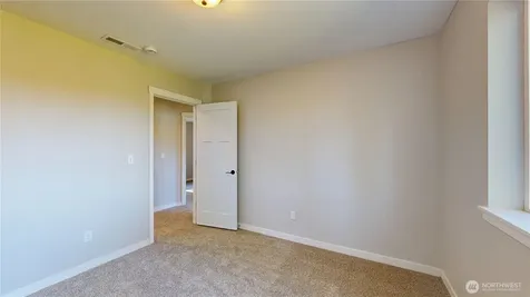 8836 E B Street Tacoma WA 98445