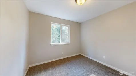 8836 E B Street Tacoma WA 98445