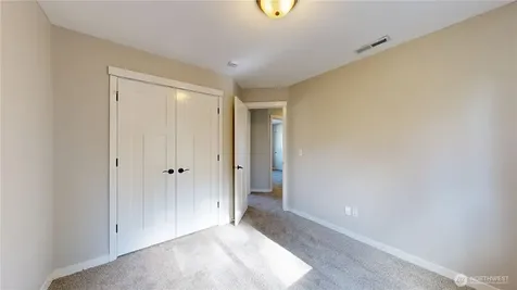 8836 E B Street Tacoma WA 98445