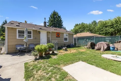 10819 53rd Street Ct E Puyallup WA 98372