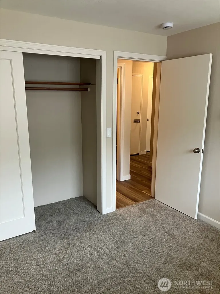 2209 NW 59th Street Seattle WA 98107
