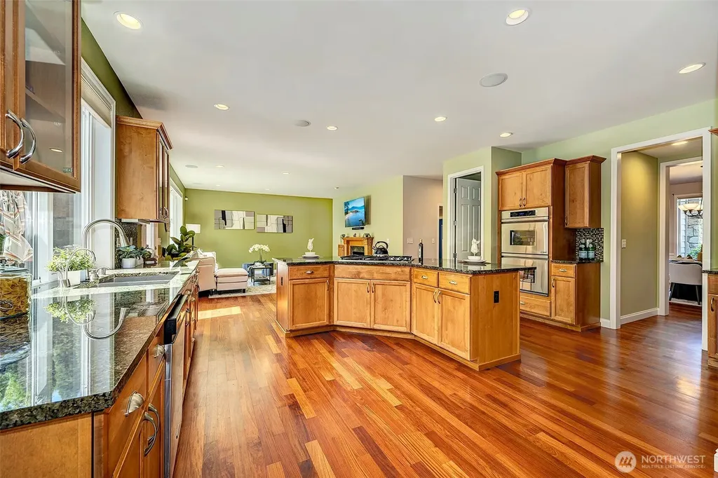 22187 NE 93rd Street Redmond WA 98053