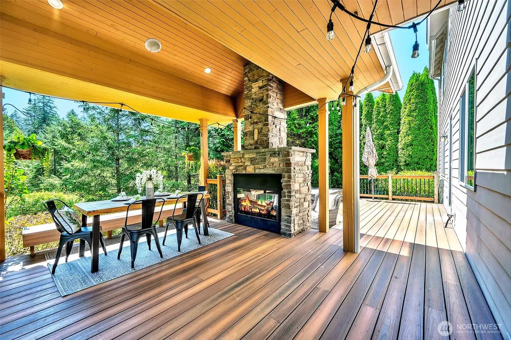 22187 NE 93rd Street Redmond WA 98053