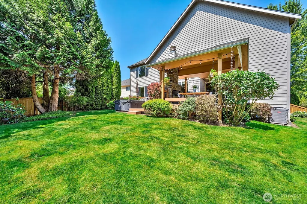 22187 NE 93rd Street Redmond WA 98053