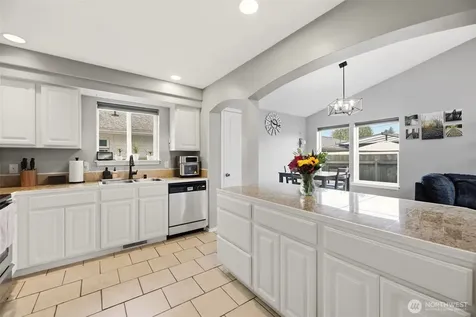 303 E Highland Drive Arlington WA 98223
